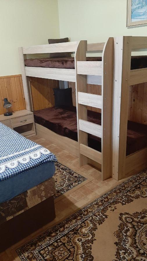 Guest House Vila Frýdštejn Εξωτερικό φωτογραφία