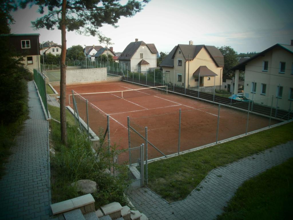 Guest House Vila Frýdštejn Εξωτερικό φωτογραφία